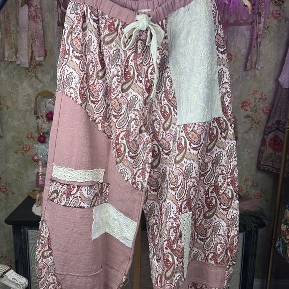 POL Pink Paisley Patchwork Joggers - Picture 3 of 11